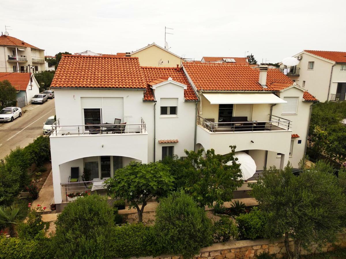 Radenka Zafron Apartment Vodice Exterior foto